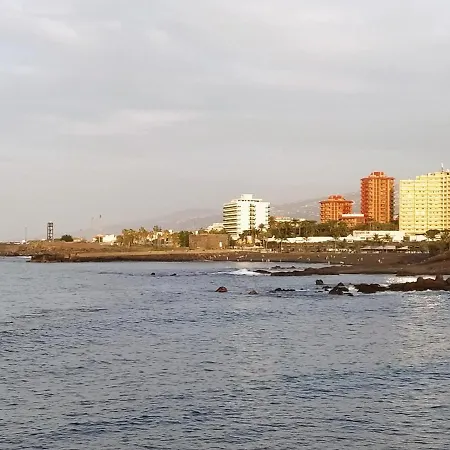 Calle Guajara, 1. Casa Playa Chica شقة